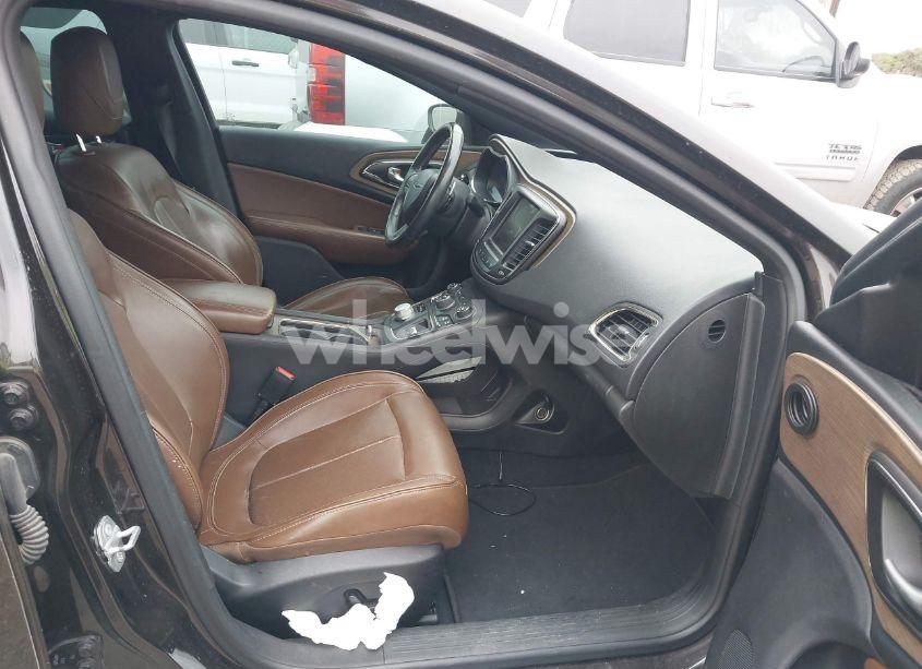 Photo 5 of 2015 Chrysler 200 C (VIN 1C3CCCCG6FN726573)