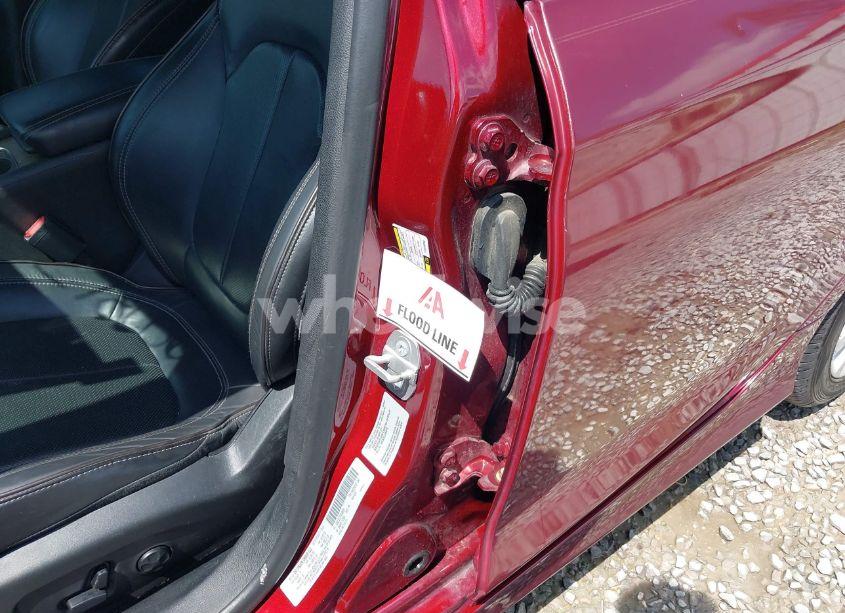 Photo 6 of 2015 Chrysler 200 C (VIN 1C3CCCCG7FN549080)