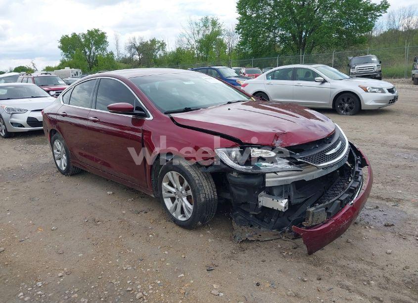 2015 Chrysler 200 C (VIN 1C3CCCCG7FN610198) main photo