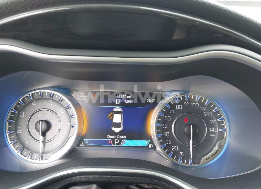 Photo 7 of 2015 Chrysler 200 C (VIN 1C3CCCCG7FN610198)