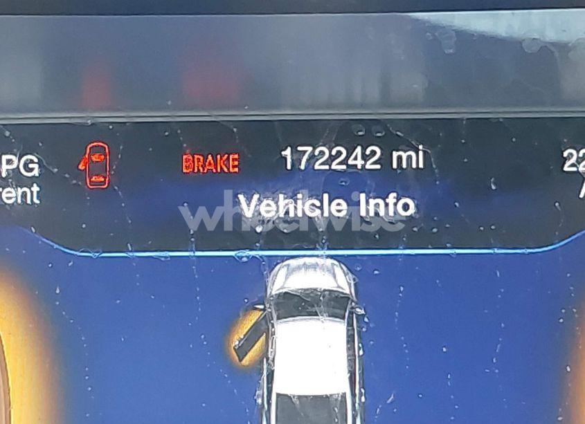 Photo 15 of 2015 Chrysler 200 C (VIN 1C3CCCCG8FN581312)