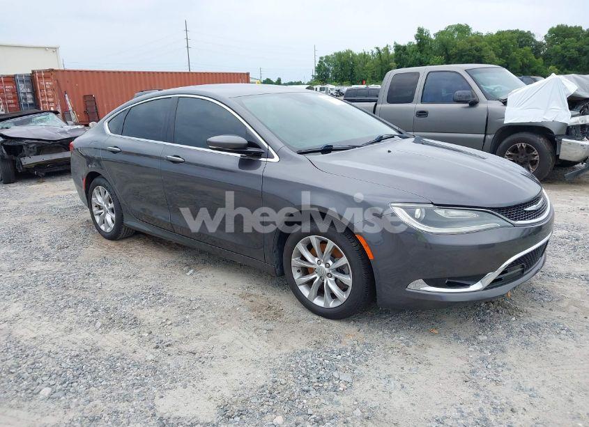 2015 Chrysler 200 C (VIN 1C3CCCCG8FN623090) main photo