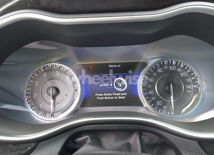 Photo 7 of 2015 Chrysler 200 C (VIN 1C3CCCCG8FN623090)