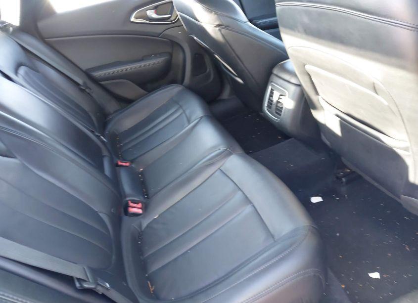 Photo 8 of 2015 Chrysler 200 C (VIN 1C3CCCCG8FN656008)