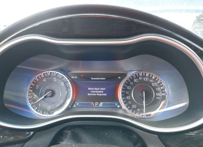 Photo 7 of 2015 Chrysler 200 C (VIN 1C3CCCCG9FN507509)