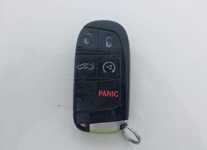 Photo 11 of 2015 Chrysler 200 C (VIN 1C3CCCCG9FN516937)