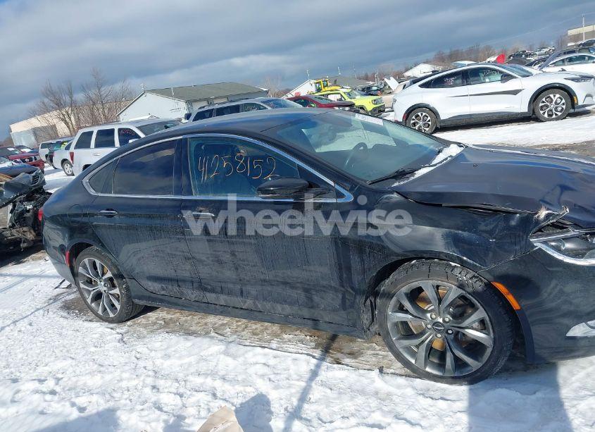 Photo 13 of 2015 Chrysler 200 C (VIN 1C3CCCCG9FN580833)