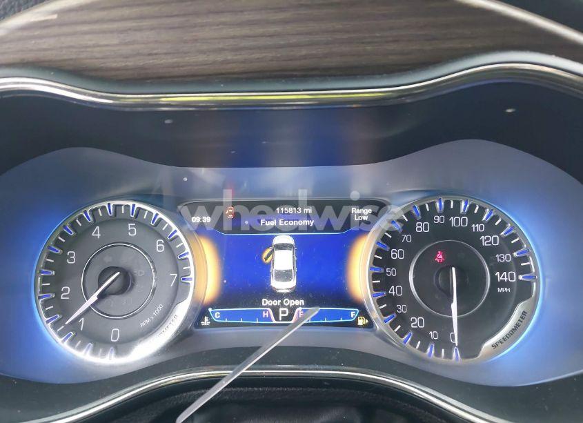 Photo 7 of 2015 Chrysler 200 C (VIN 1C3CCCCG9FN580833)