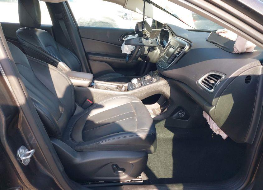 Photo 5 of 2015 Chrysler 200 C (VIN 1C3CCCCG9FN647902)