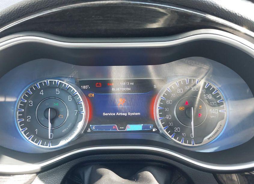 Photo 7 of 2015 Chrysler 200 C (VIN 1C3CCCCG9FN647902)