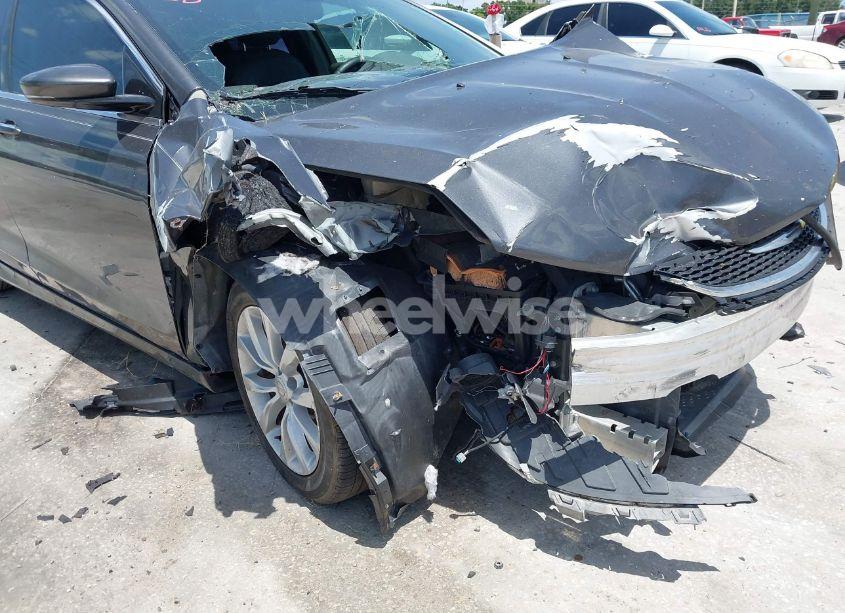 Photo 6 of 2015 Chrysler 200 C (VIN 1C3CCCCGXFN514288)