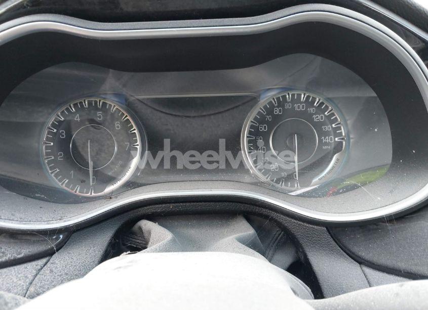 Photo 7 of 2015 Chrysler 200 C (VIN 1C3CCCCGXFN519491)