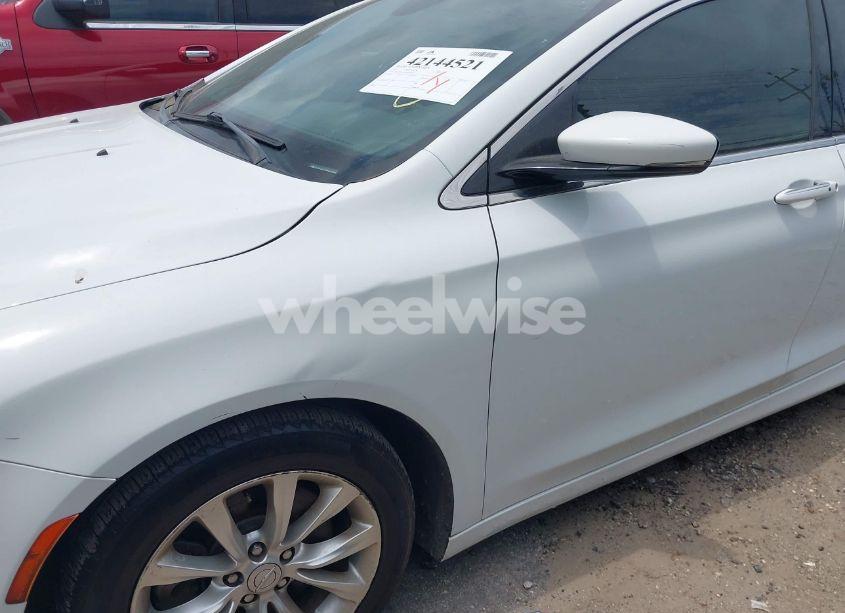 Photo 12 of 2015 Chrysler 200 C (VIN 1C3CCCCGXFN631935)