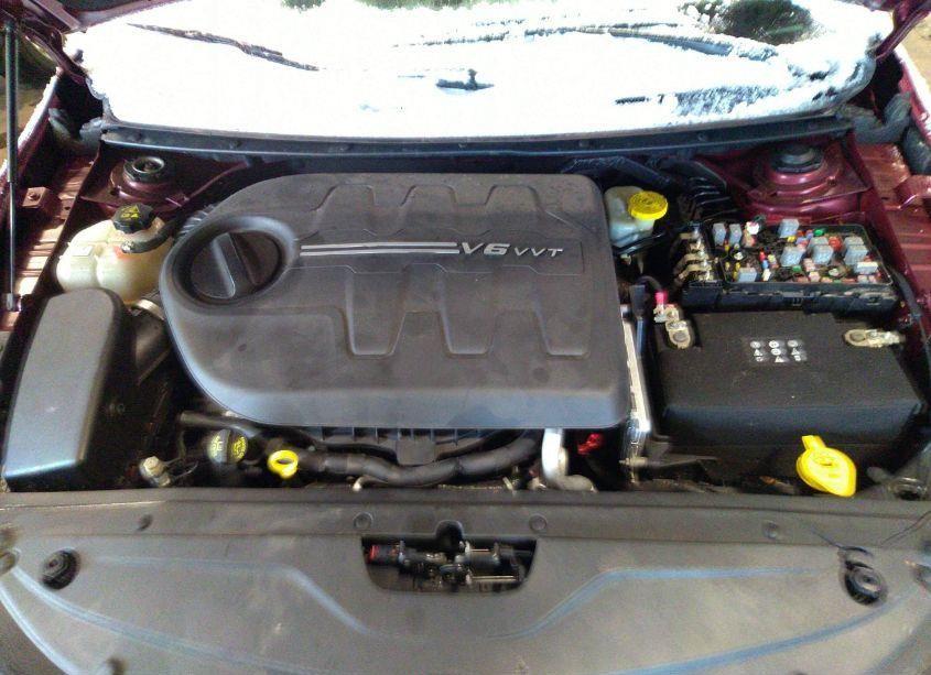 Photo 10 of 2015 Chrysler 200 S (VIN 1C3CCCDG0FN543569)