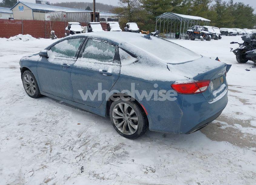 Photo 3 of 2015 Chrysler 200 S (VIN 1C3CCCDG0FN643302)