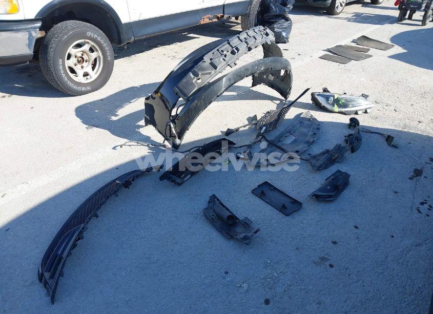 Photo 12 of 2015 Chrysler 200 S (VIN 1C3CCCDG1FN711686)