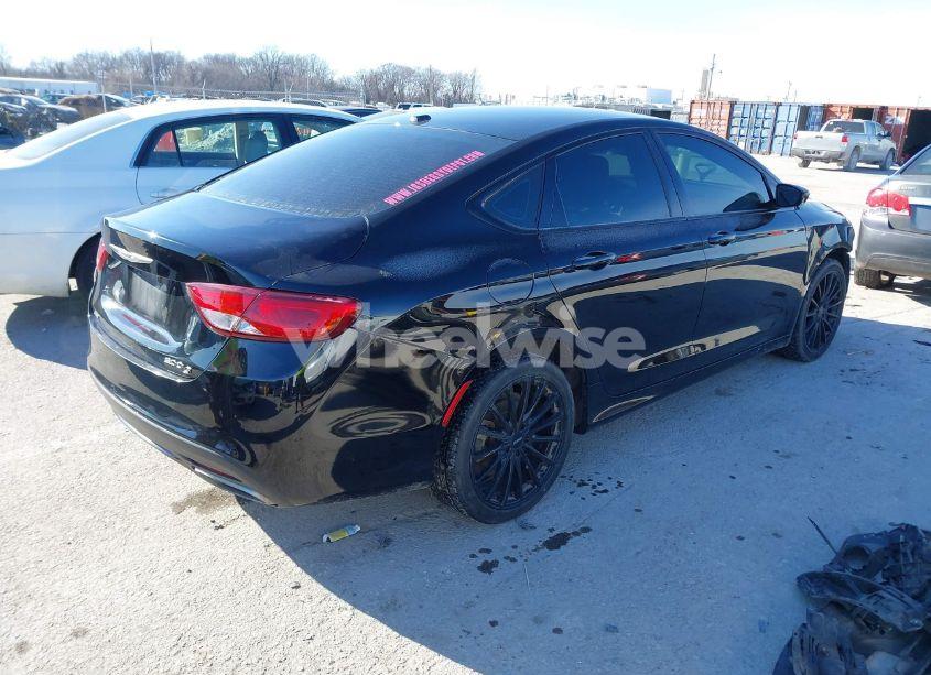 Photo 4 of 2015 Chrysler 200 S (VIN 1C3CCCDG1FN711686)