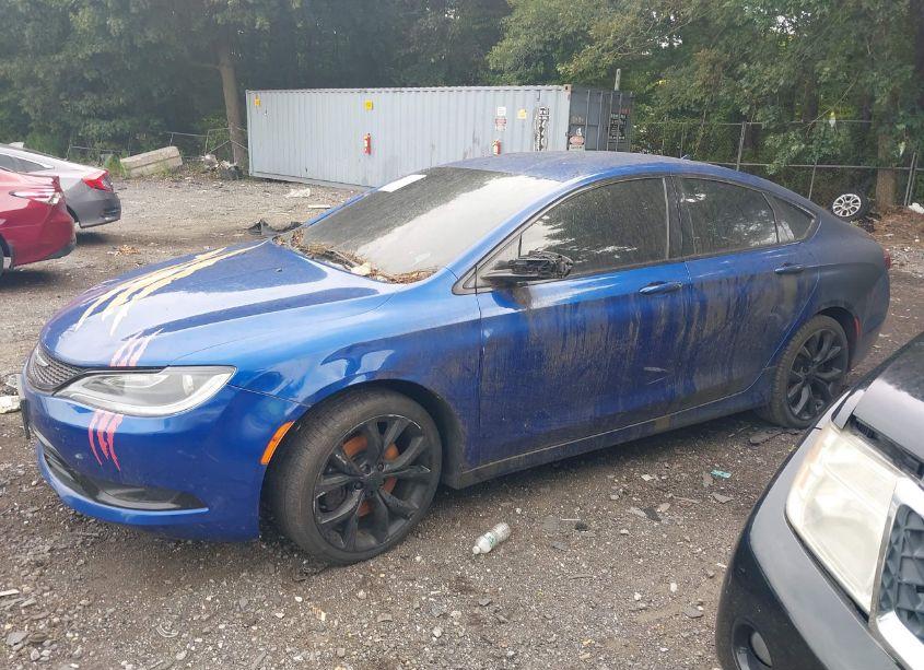 Photo 2 of 2016 Chrysler 200 S (VIN 1C3CCCDG1GN110456)