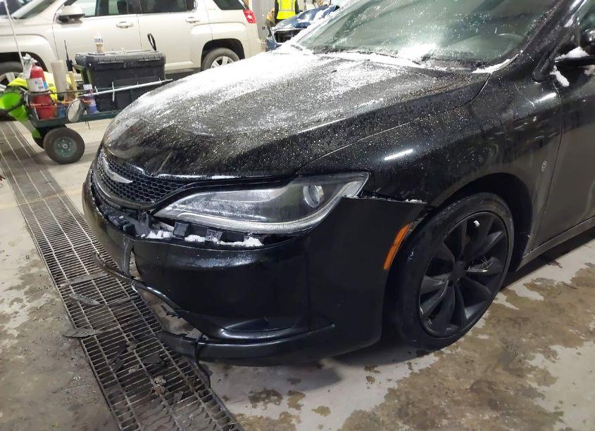 Photo 20 of 2016 Chrysler 200 S (VIN 1C3CCCDG1GN118332)