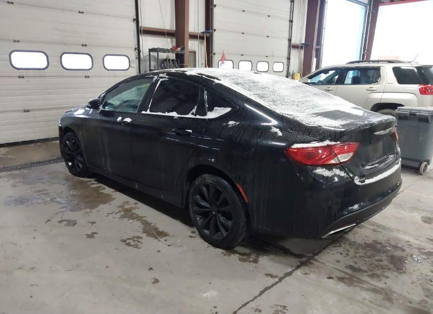 Photo 3 of 2016 Chrysler 200 S (VIN 1C3CCCDG1GN118332)