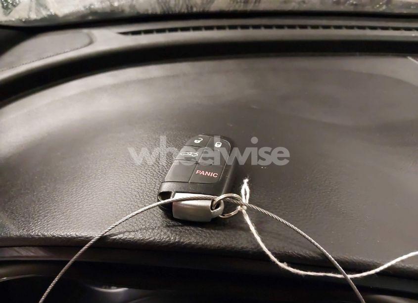 Photo 11 of 2015 Chrysler 200 S (VIN 1C3CCCDG2FN522657)