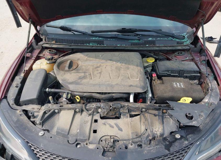 Photo 10 of 2015 Chrysler 200 S (VIN 1C3CCCDG2FN601892)