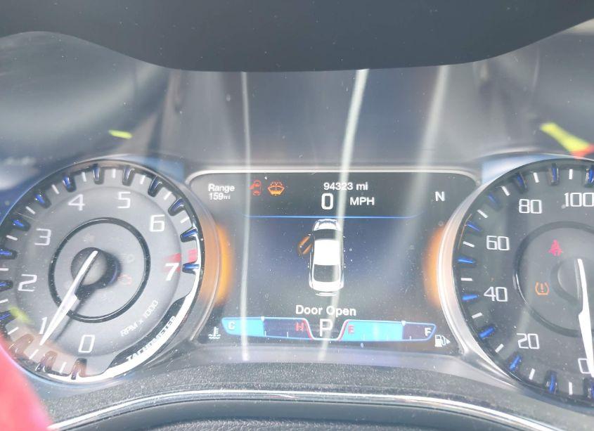 Photo 7 of 2015 Chrysler 200 S (VIN 1C3CCCDG2FN601892)