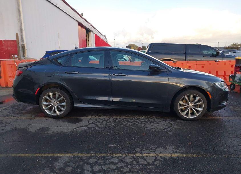 Photo 13 of 2016 Chrysler 200 S (VIN 1C3CCCDG2GN185196)