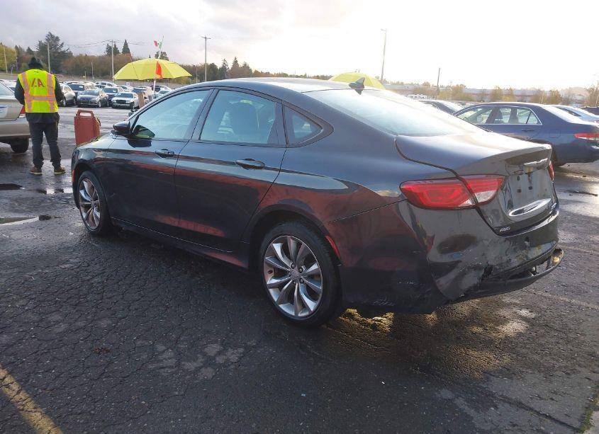 Photo 3 of 2016 Chrysler 200 S (VIN 1C3CCCDG2GN185196)