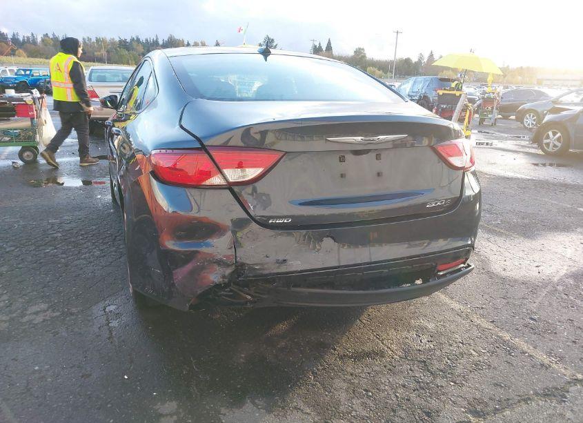Photo 6 of 2016 Chrysler 200 S (VIN 1C3CCCDG2GN185196)