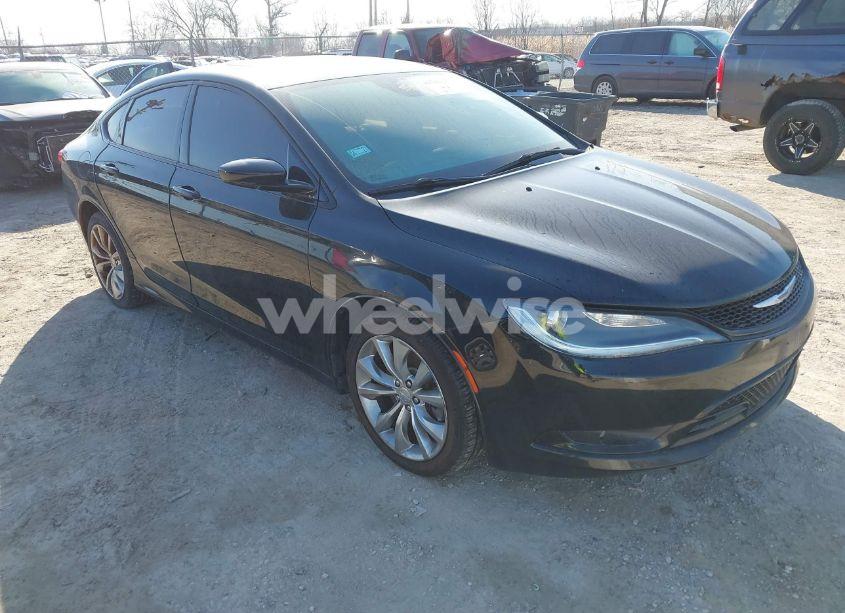 2015 Chrysler 200 S (VIN 1C3CCCDG3FN632150) main photo