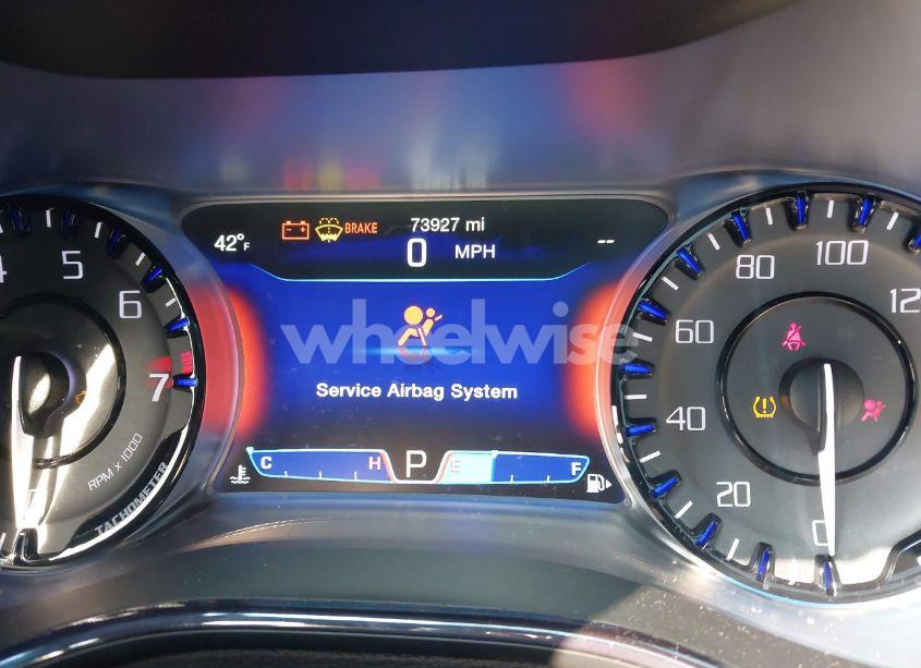 Photo 15 of 2015 Chrysler 200 S (VIN 1C3CCCDG3FN632150)