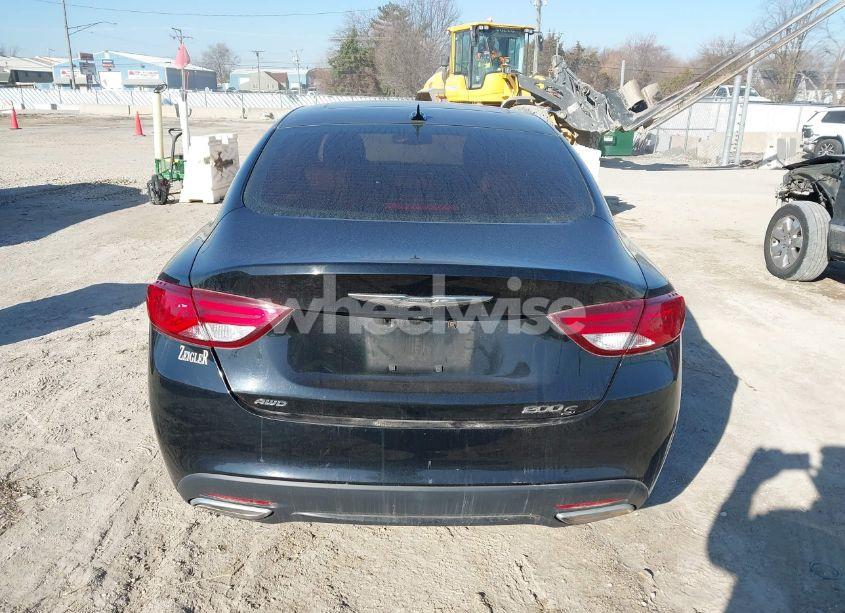 Photo 16 of 2015 Chrysler 200 S (VIN 1C3CCCDG3FN632150)
