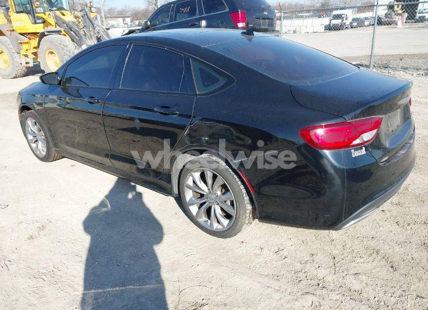 Photo 3 of 2015 Chrysler 200 S (VIN 1C3CCCDG3FN632150)