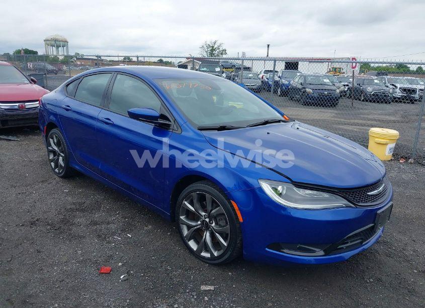 2016 Chrysler 200 S (VIN 1C3CCCDG3GN110510) main photo