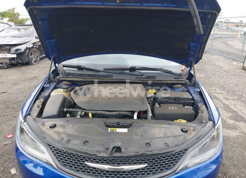 Photo 10 of 2016 Chrysler 200 S (VIN 1C3CCCDG3GN110510)
