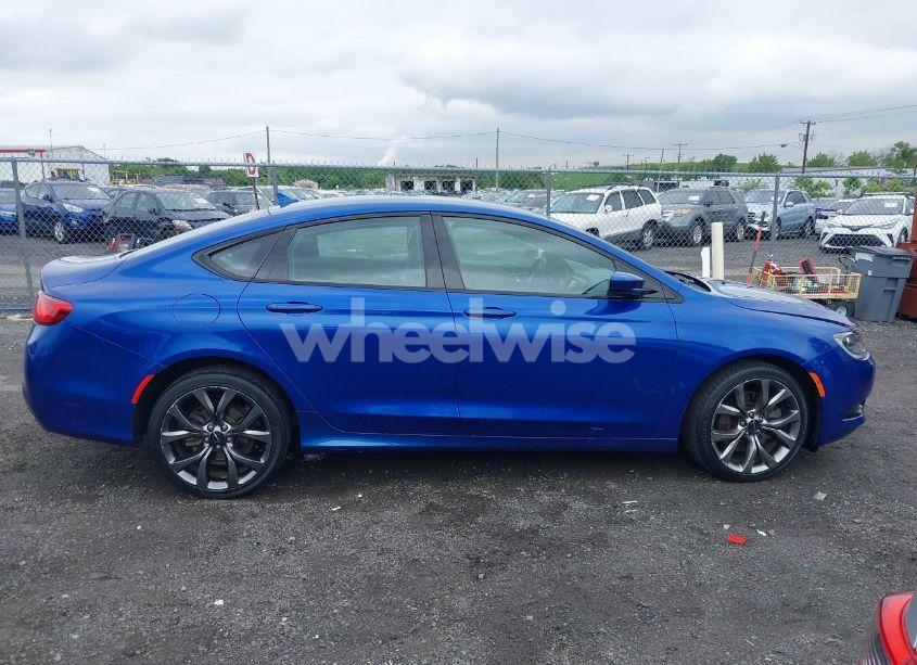 Photo 13 of 2016 Chrysler 200 S (VIN 1C3CCCDG3GN110510)