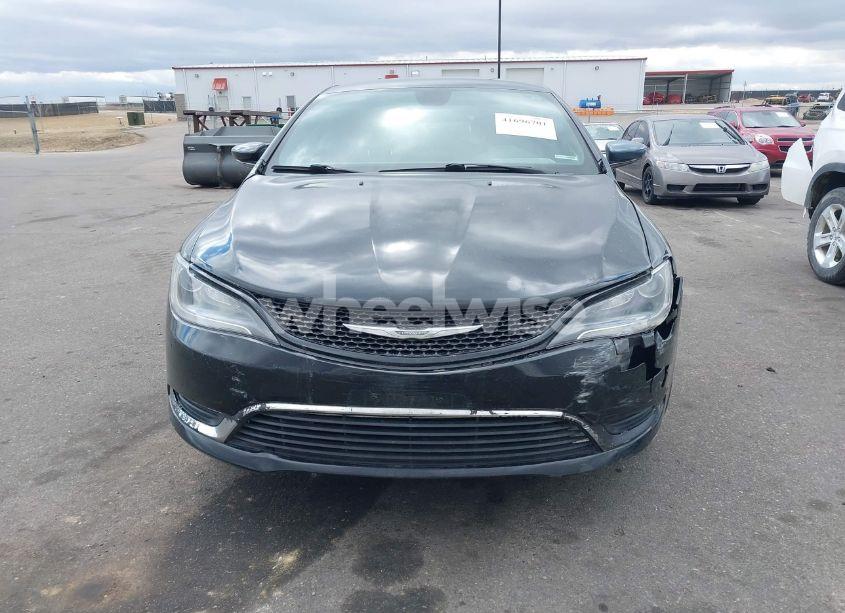 Photo 12 of 2015 Chrysler 200 S (VIN 1C3CCCDG4FN648860)