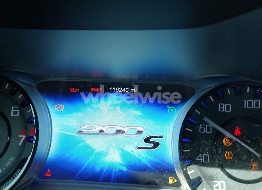 Photo 16 of 2015 Chrysler 200 S (VIN 1C3CCCDG6FN632157)