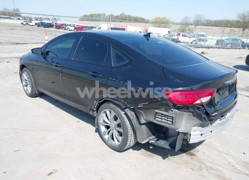 Photo 19 of 2015 Chrysler 200 S (VIN 1C3CCCDG6FN632157)