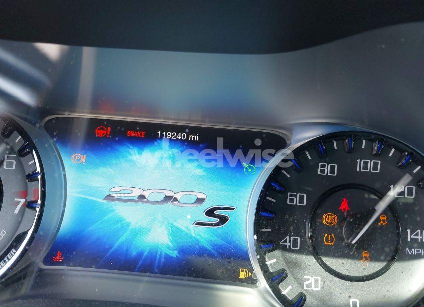 Photo 7 of 2015 Chrysler 200 S (VIN 1C3CCCDG6FN632157)