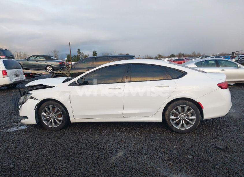 Photo 14 of 2016 Chrysler 200 S (VIN 1C3CCCDG6GN130668)