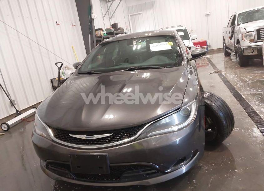 Photo 12 of 2015 Chrysler 200 S (VIN 1C3CCCDG7FN718111)