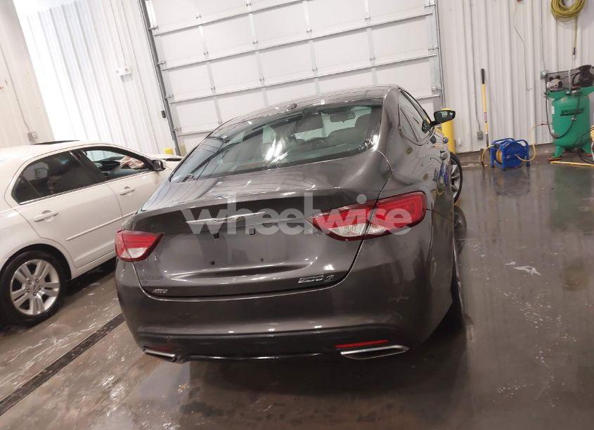 Photo 16 of 2015 Chrysler 200 S (VIN 1C3CCCDG7FN718111)