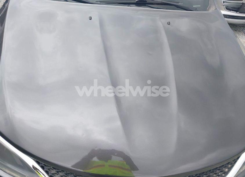 Photo 18 of 2015 Chrysler 200 S (VIN 1C3CCCDG7FN718111)