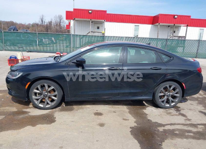 Photo 14 of 2015 Chrysler 200 S (VIN 1C3CCCDG8FN664902)