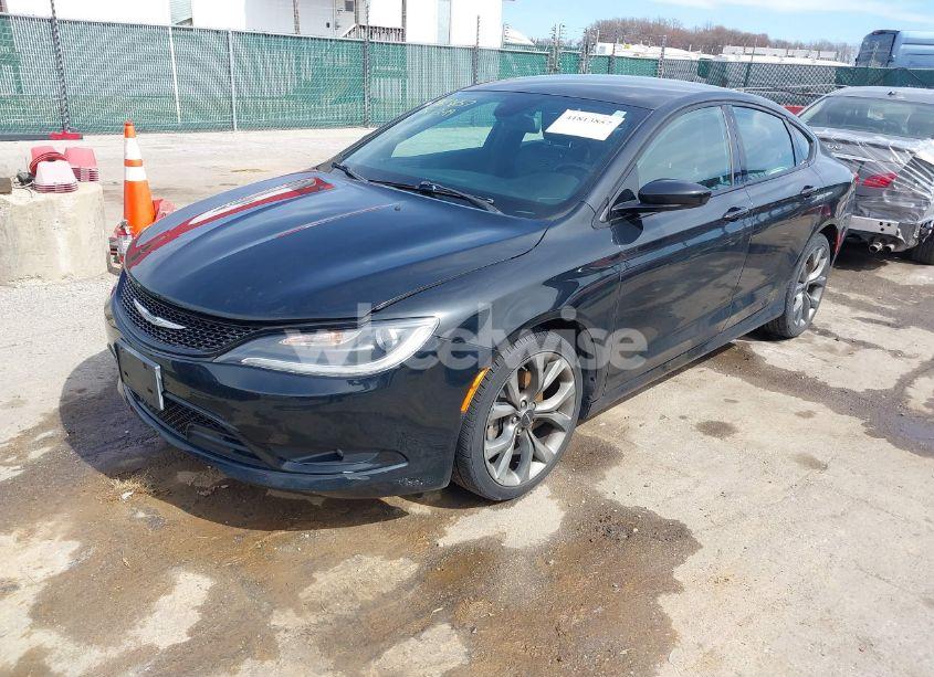 Photo 2 of 2015 Chrysler 200 S (VIN 1C3CCCDG8FN664902)