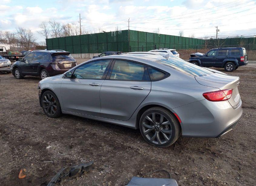 Photo 13 of 2016 Chrysler 200 S (VIN 1C3CCCDG8GN126234)