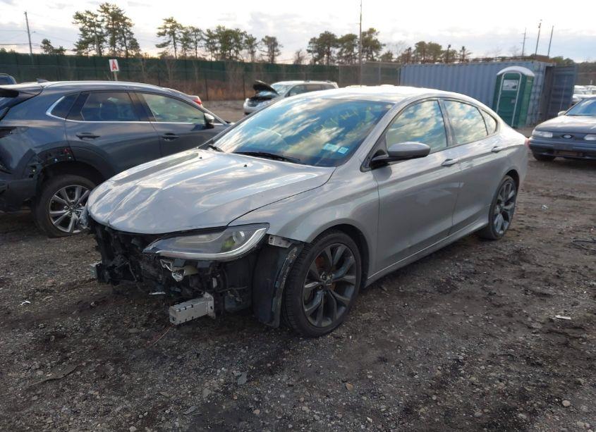 Photo 2 of 2016 Chrysler 200 S (VIN 1C3CCCDG8GN126234)