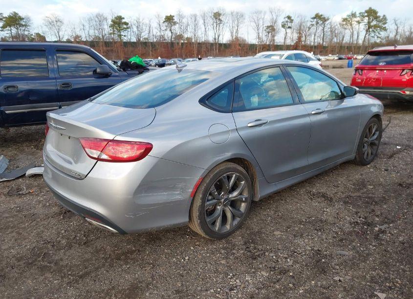 Photo 4 of 2016 Chrysler 200 S (VIN 1C3CCCDG8GN126234)